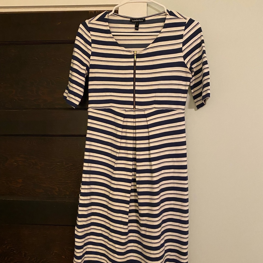 Isabella Oliver maternity dress size 4